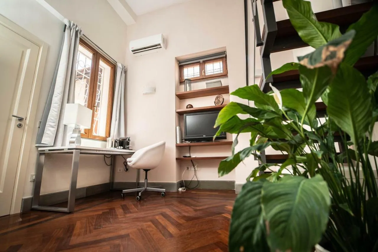 Suite Rodino Naples Italy